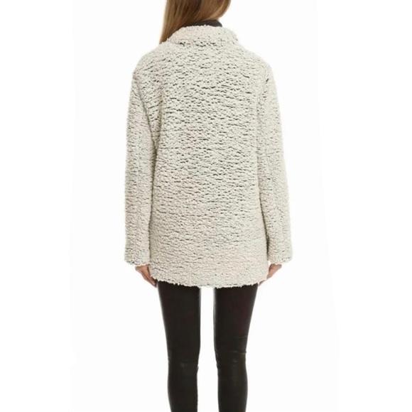 IRO Piacie Oversized White Snap Sherpa Jacket - Picture 3 of 10